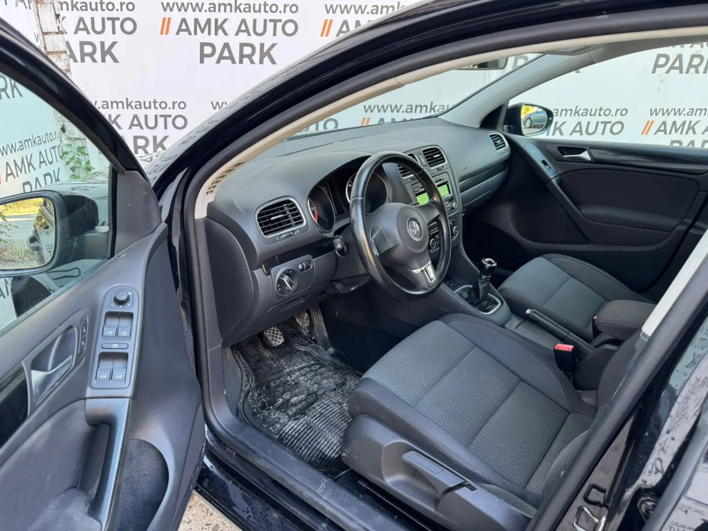 Volkswagen Golf - 2011