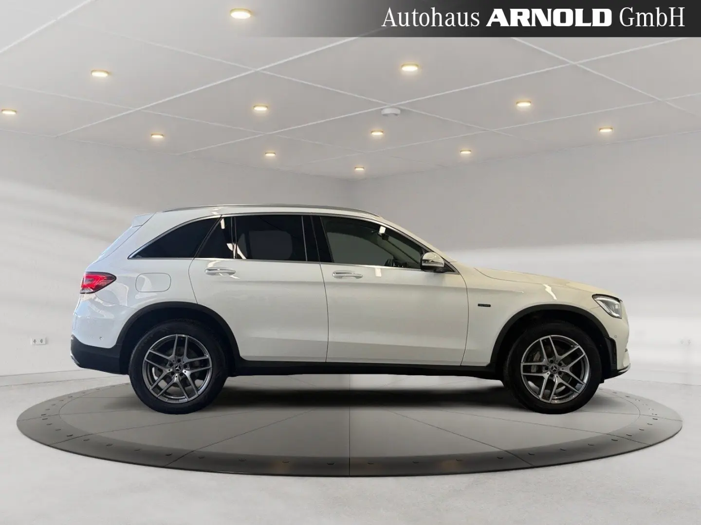 GLC 300 de 4M AMG-Line HuD DISTRONIC AHK PanoD.