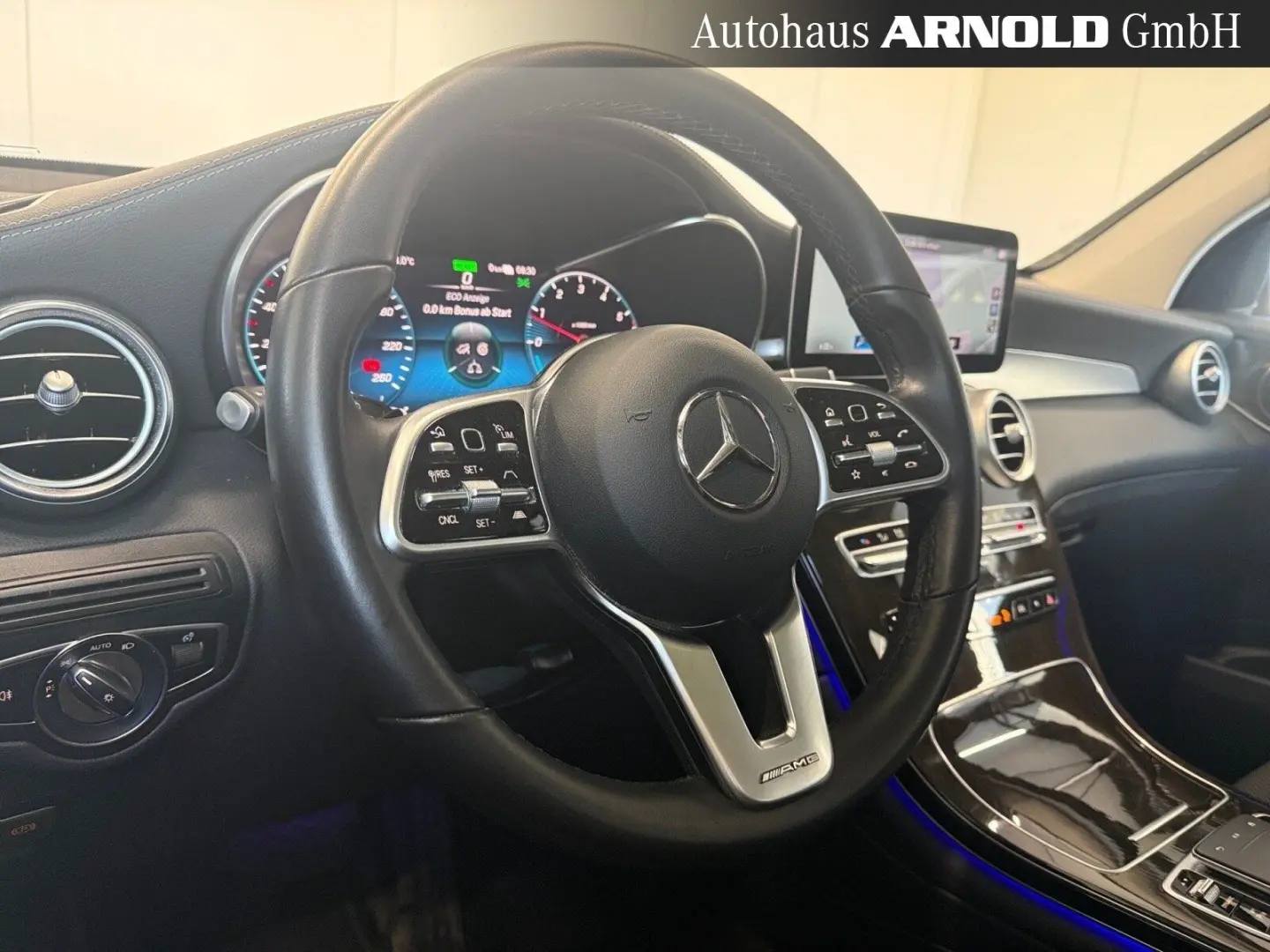 GLC 300 de 4M AMG-Line HuD DISTRONIC AHK PanoD.