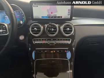 GLC 300 de 4M AMG-Line HuD DISTRONIC AHK PanoD.