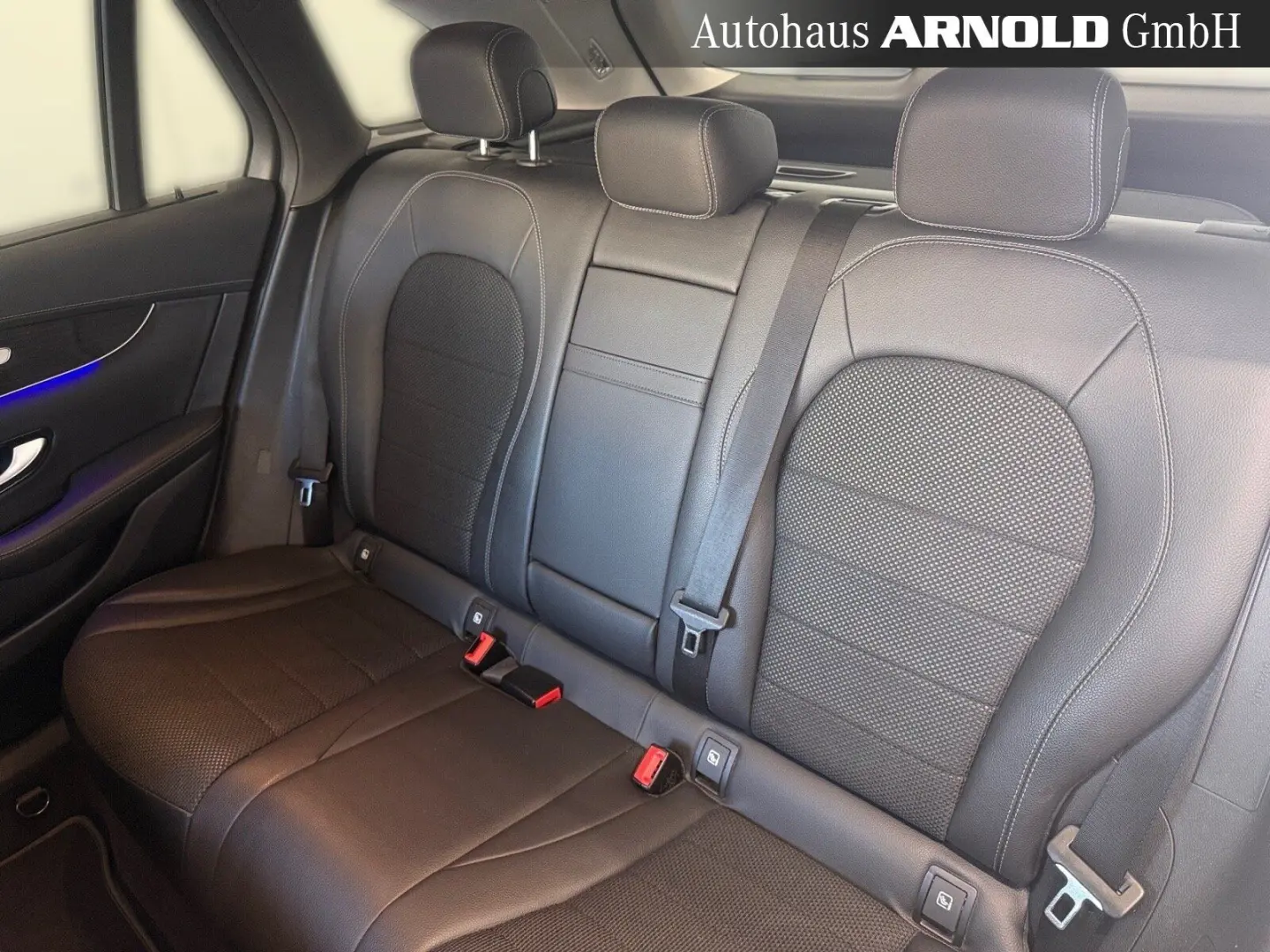 GLC 300 de 4M AMG-Line HuD DISTRONIC AHK PanoD.