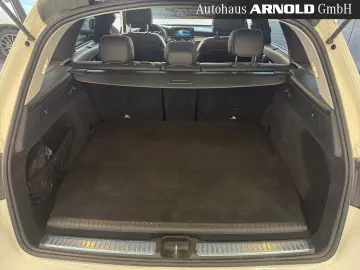 GLC 300 de 4M AMG-Line HuD DISTRONIC AHK PanoD.