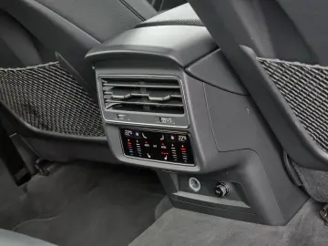 Q7 50 TDI qu. S-Line 21Z Stand HuD Air LED Navi