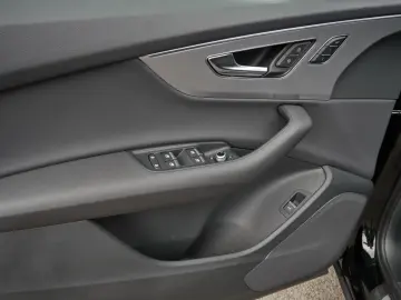 Q7 50 TDI qu. S-Line 21Z Stand HuD Air LED Navi