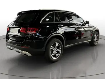 GLC 300 de 4M AHK DISTRONIC KEYLESS Memory-P LED