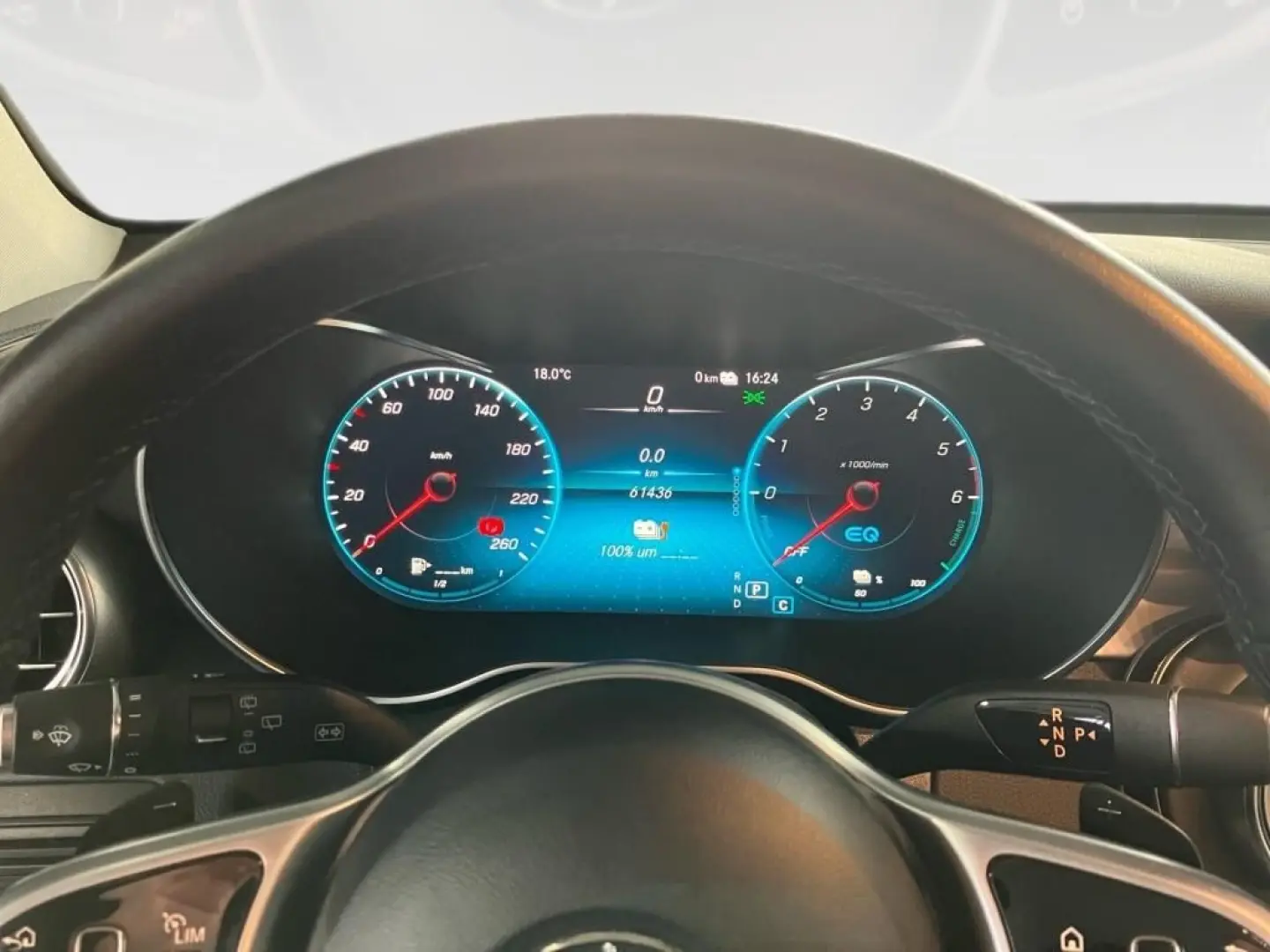 GLC 300 de 4M AHK DISTRONIC KEYLESS Memory-P LED