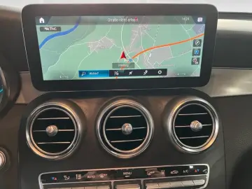 GLC 300 de 4M AHK DISTRONIC KEYLESS Memory-P LED