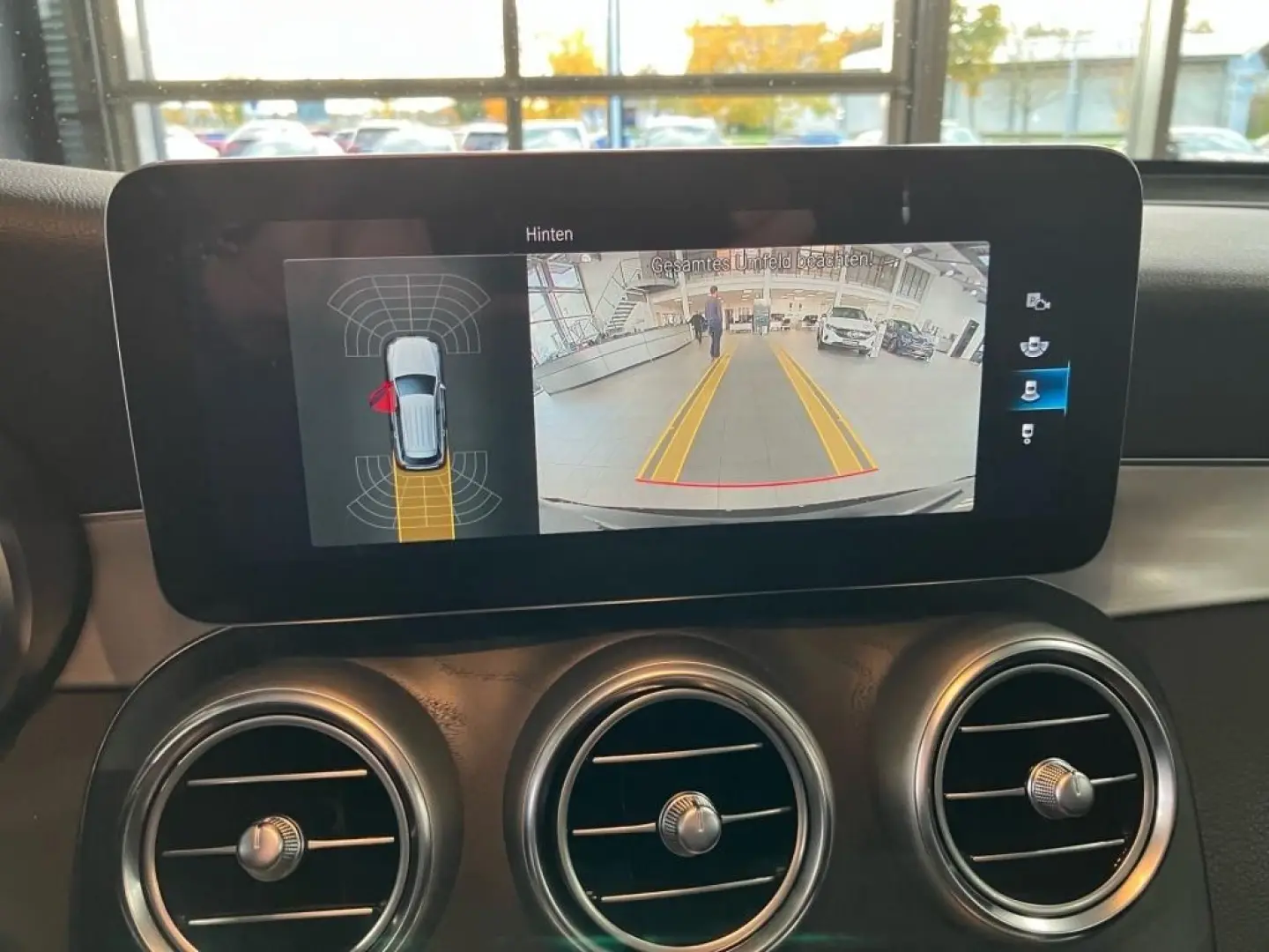 GLC 300 de 4M AHK DISTRONIC KEYLESS Memory-P LED