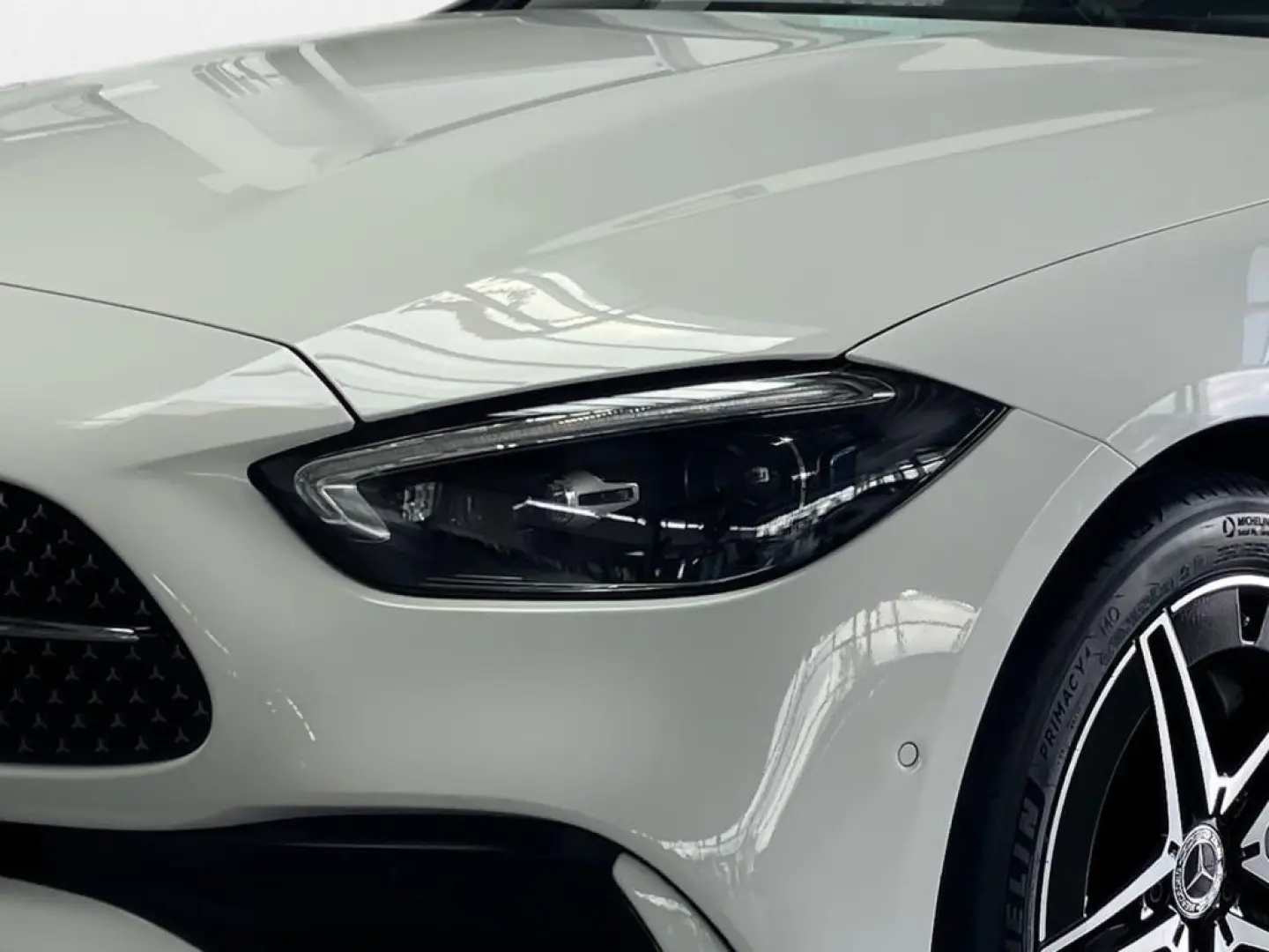 C 400 e 4M AMG-Line Night DISTRON DIGITAL-LIGHT