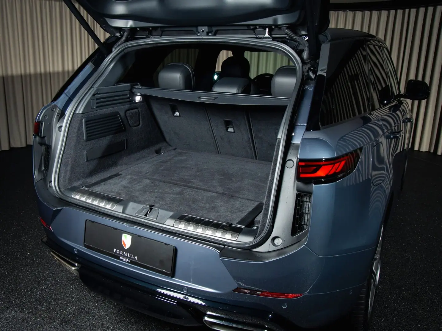 Range Rover Sport P550e Autobio  Dynamic  22-way