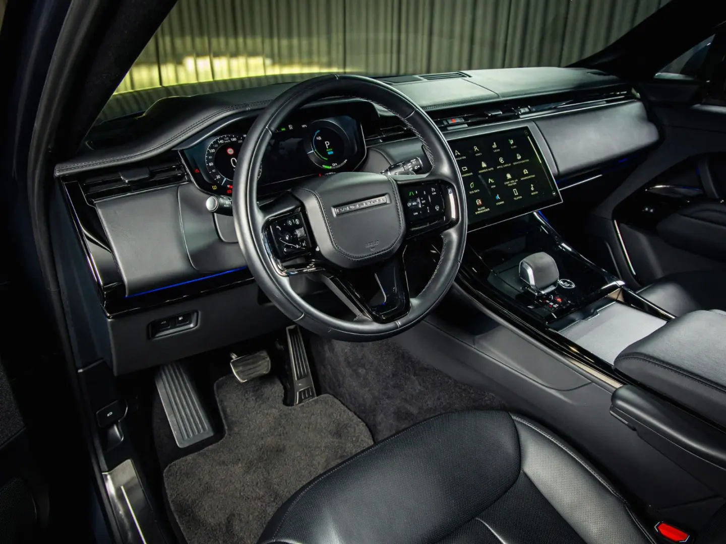 Range Rover Sport P550e Autobio  Dynamic  22-way