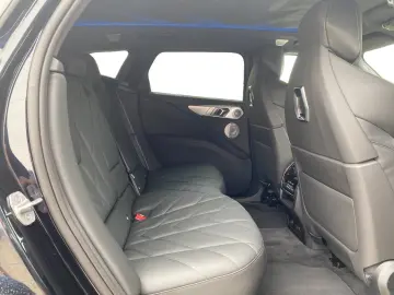 XM M Driver's Package 270km h   AHK