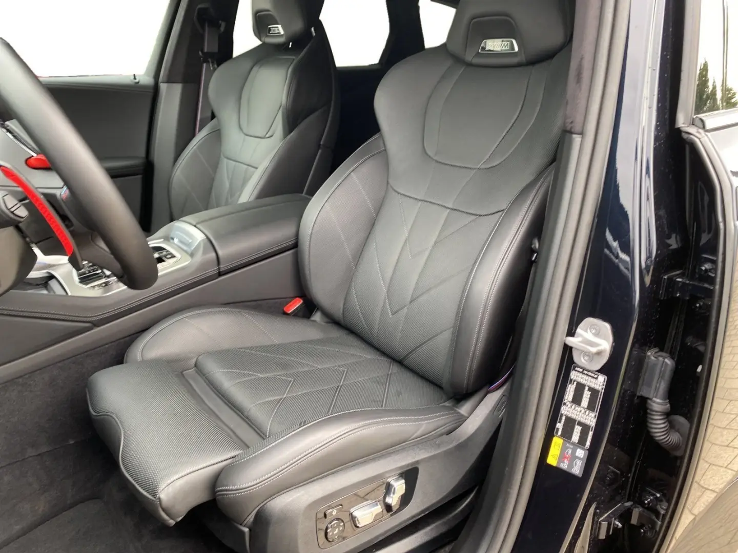 XM M Driver's Package 270km h   AHK