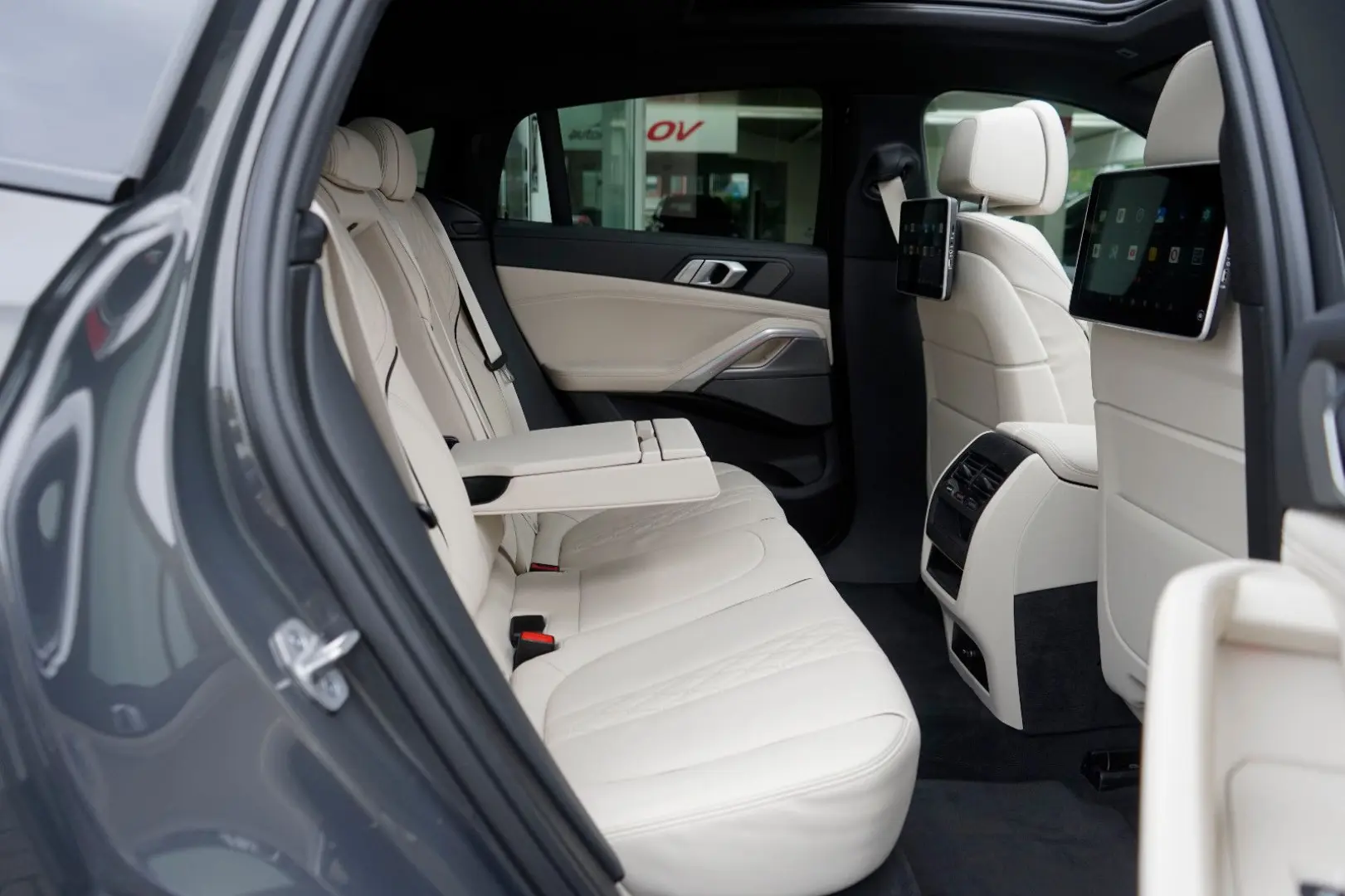 X6 30xd M Sport Individual 3xTV Iconic H&K Pano