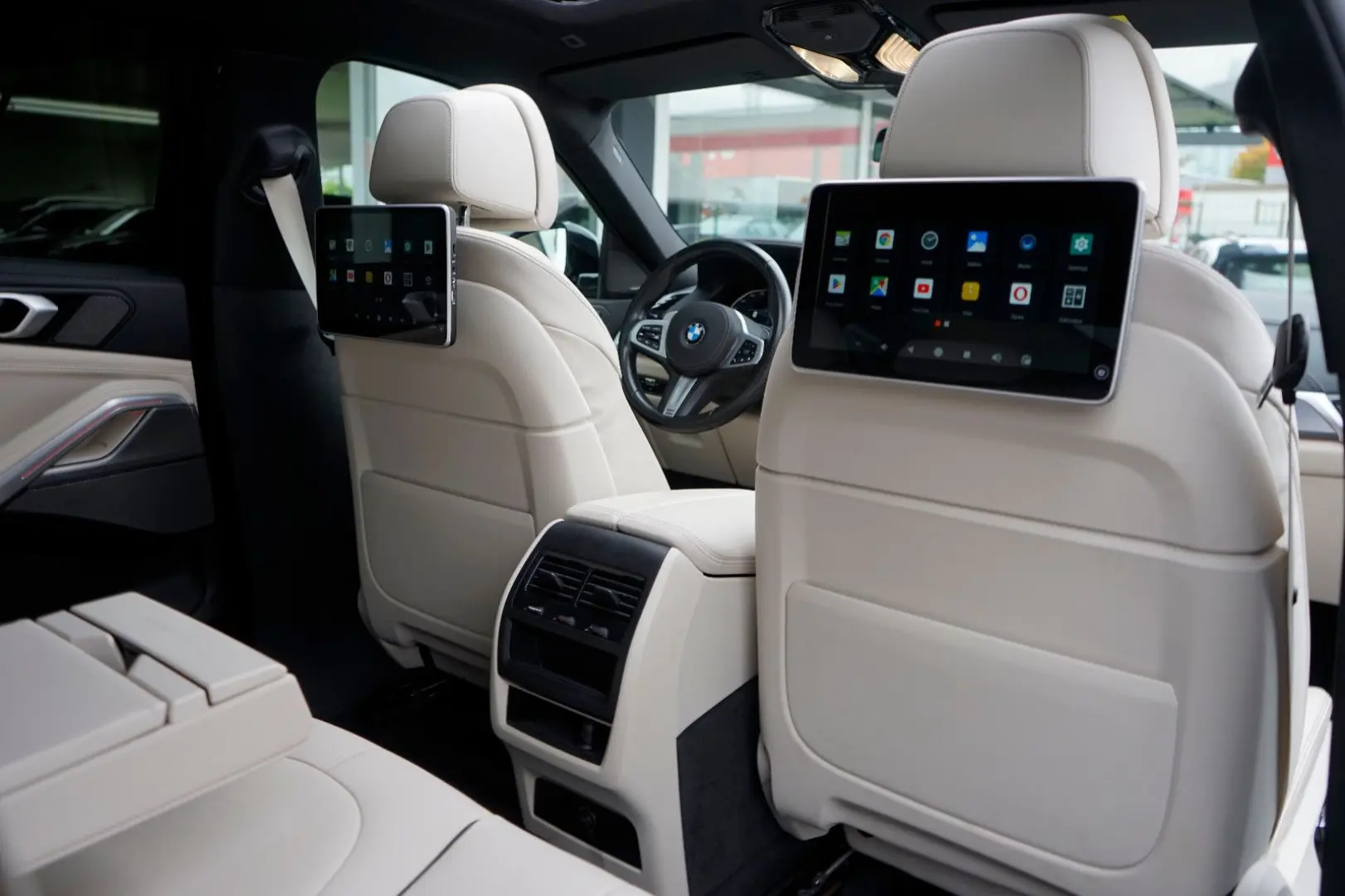 X6 30xd M Sport Individual 3xTV Iconic H&K Pano