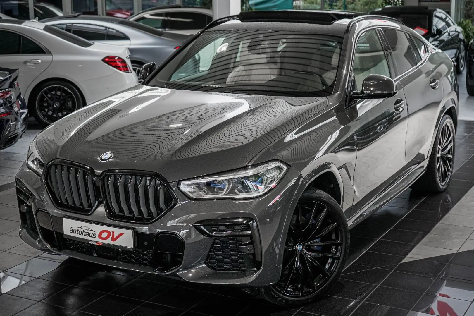 X6 30xd M Sport Individual 3xTV Iconic H&K Pano