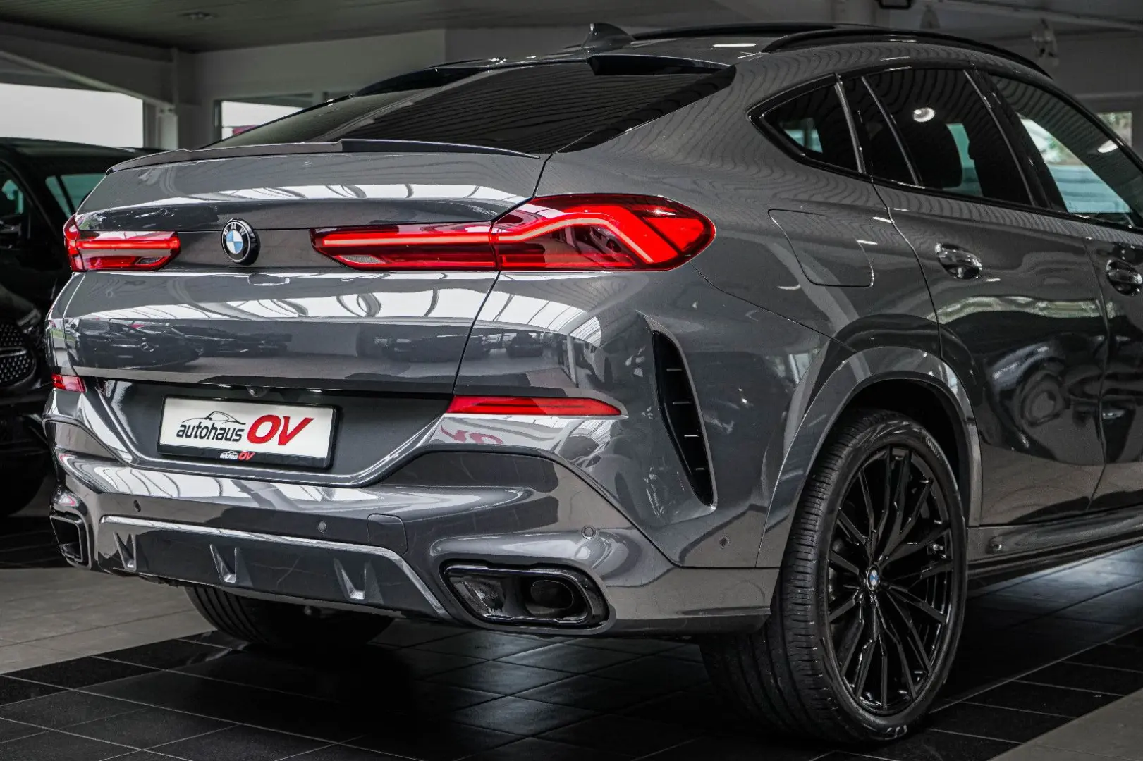 X6 30xd M Sport Individual 3xTV Iconic H&K Pano