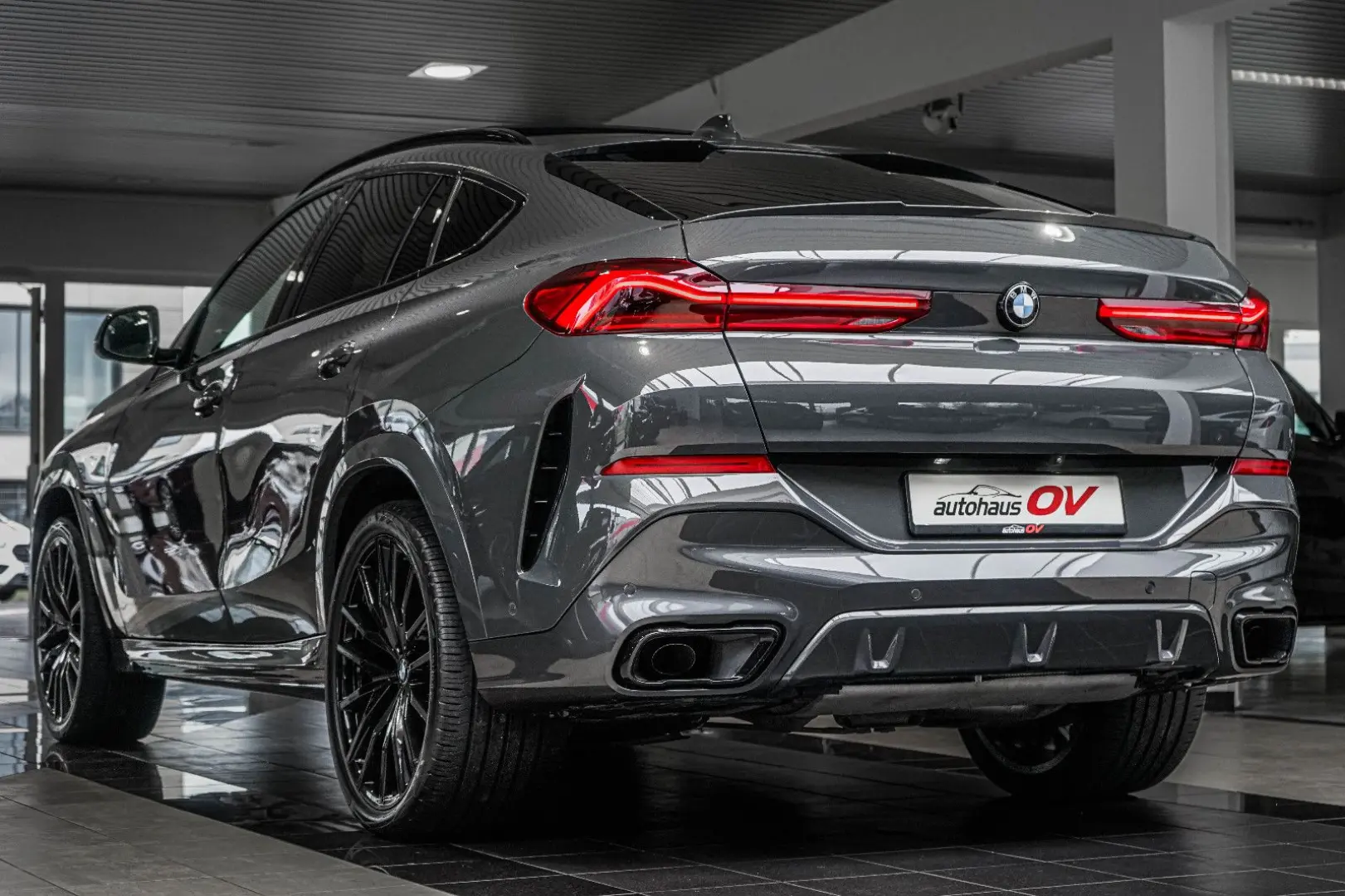 X6 30xd M Sport Individual 3xTV Iconic H&K Pano