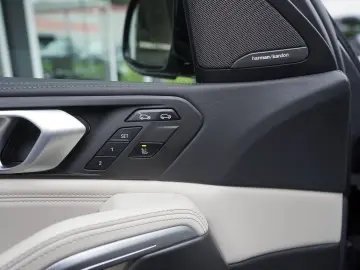 X6 30xd M Sport Individual 3xTV Iconic H&K Pano