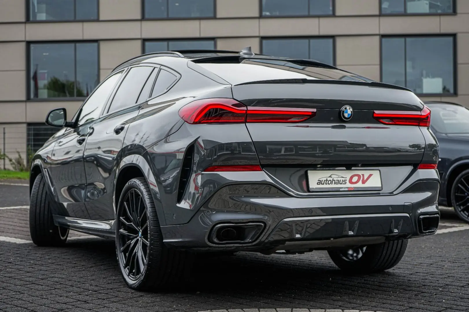 X6 30xd M Sport Individual 3xTV Iconic H&K Pano