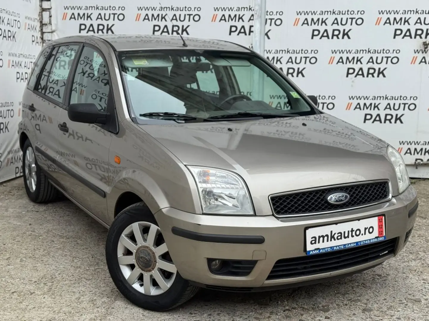 Ford Fusion –  2003