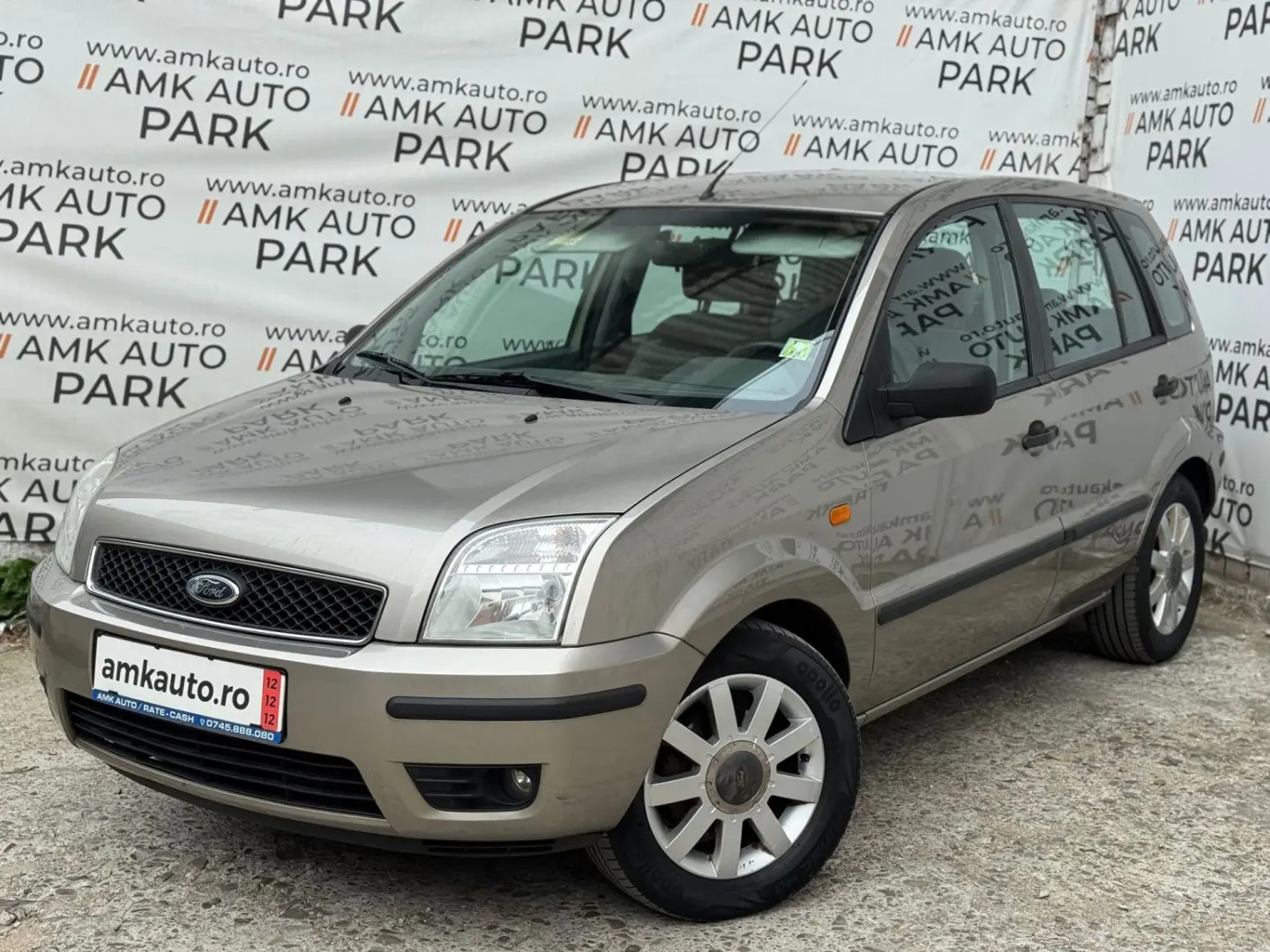 Ford Fusion –  2003