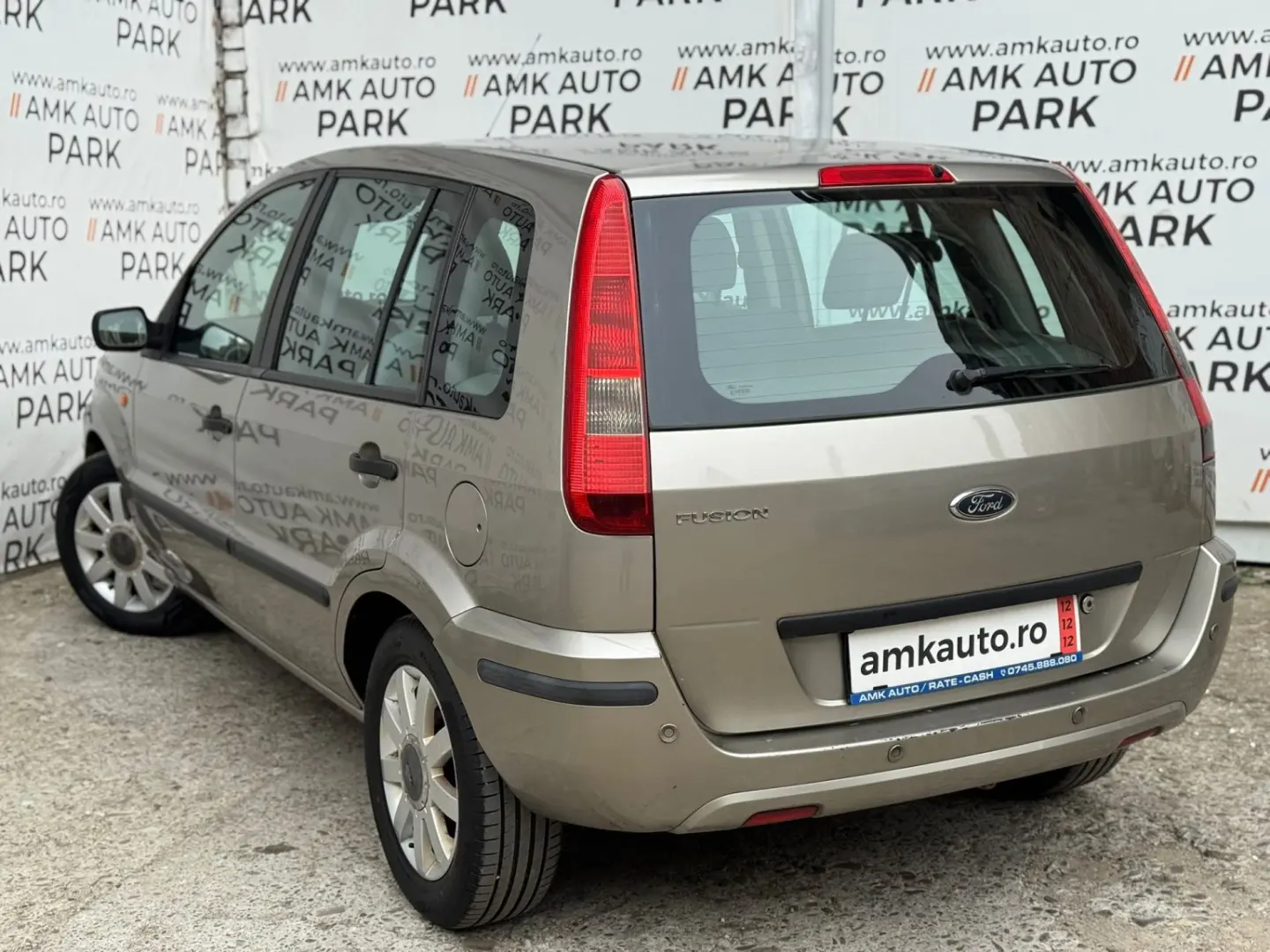 Ford Fusion –  2003