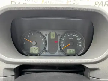 Ford Fusion –  2003