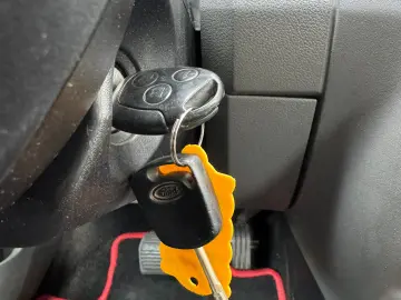 Ford Fusion –  2003