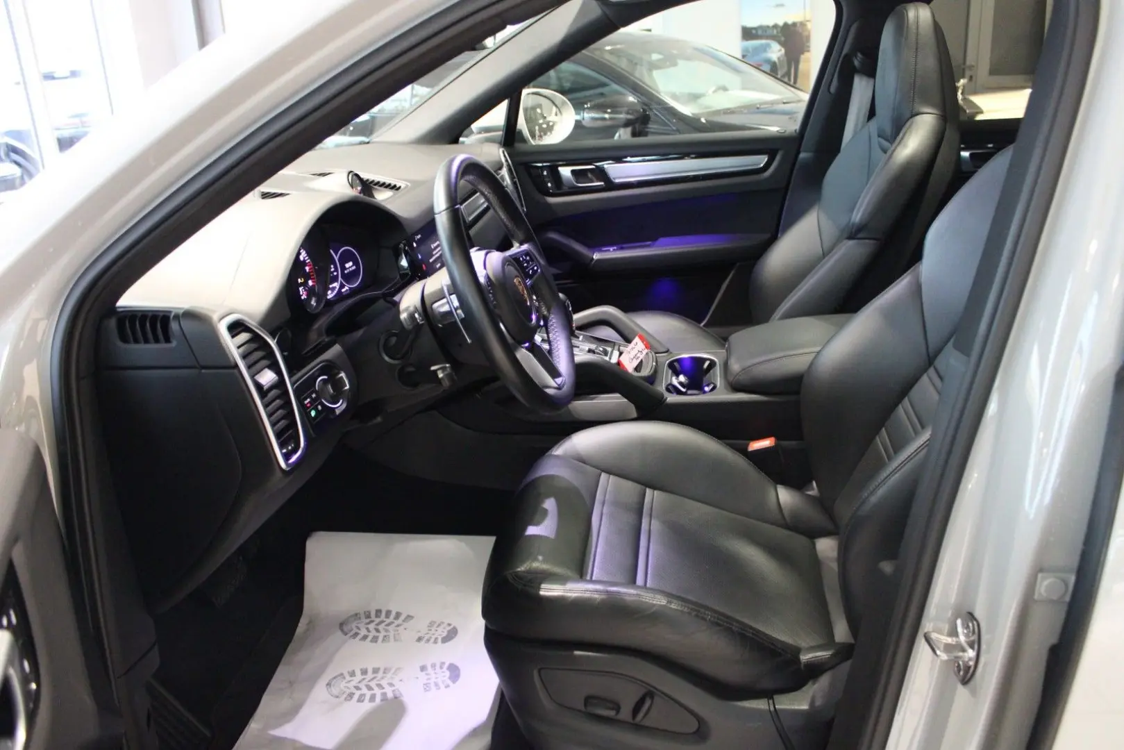 Cayenne Coupe E-Hybrid Platinum Edition  CHRONO