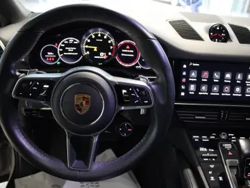 Cayenne Coupe E-Hybrid Platinum Edition  CHRONO