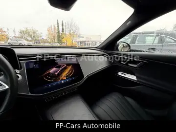 E 450 d 4M AVA PANO LEDER Distronic DL 360  MY25