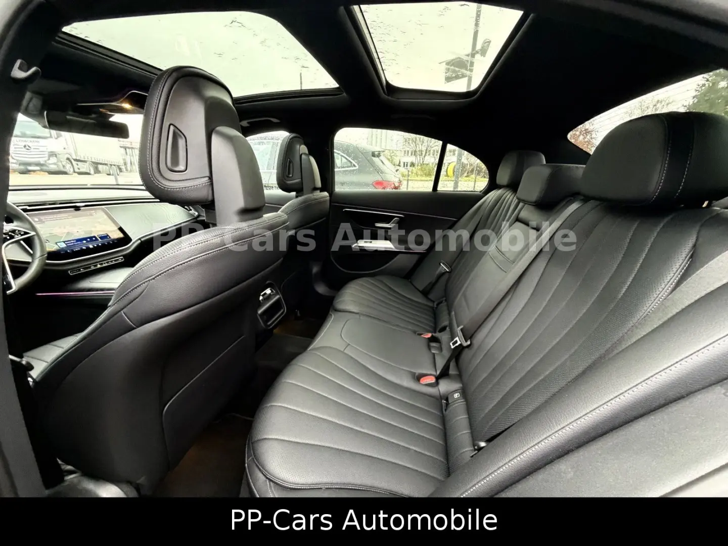 E 450 d 4M AVA PANO LEDER Distronic DL 360  MY25