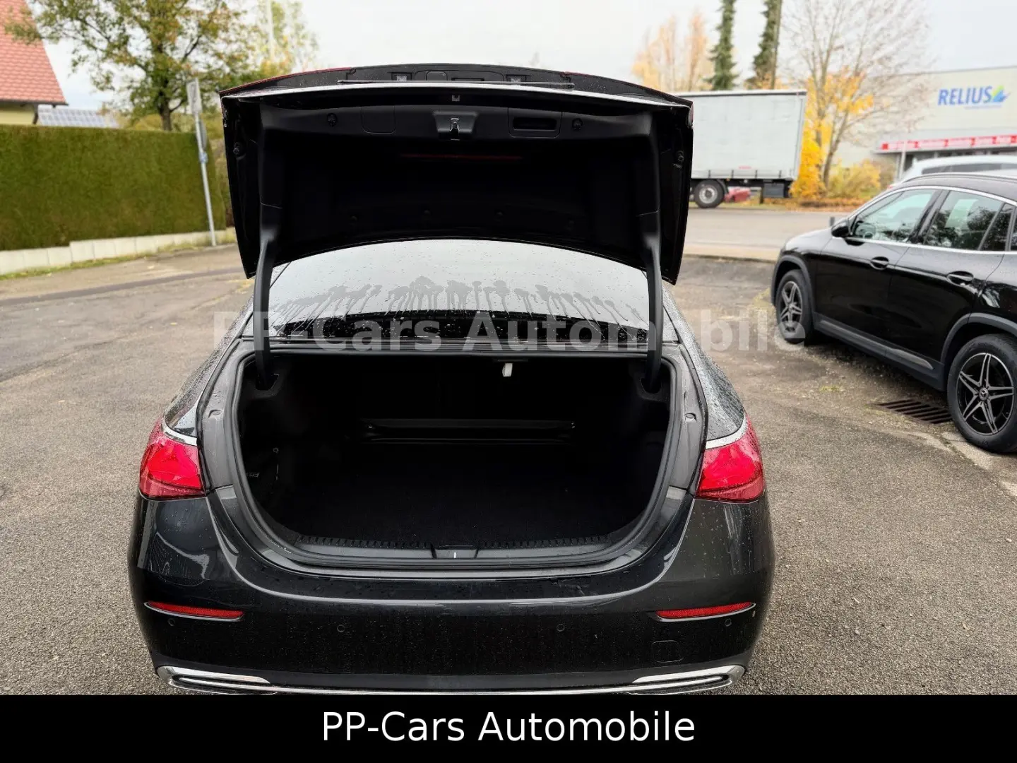 E 450 d 4M AVA PANO LEDER Distronic DL 360  MY25