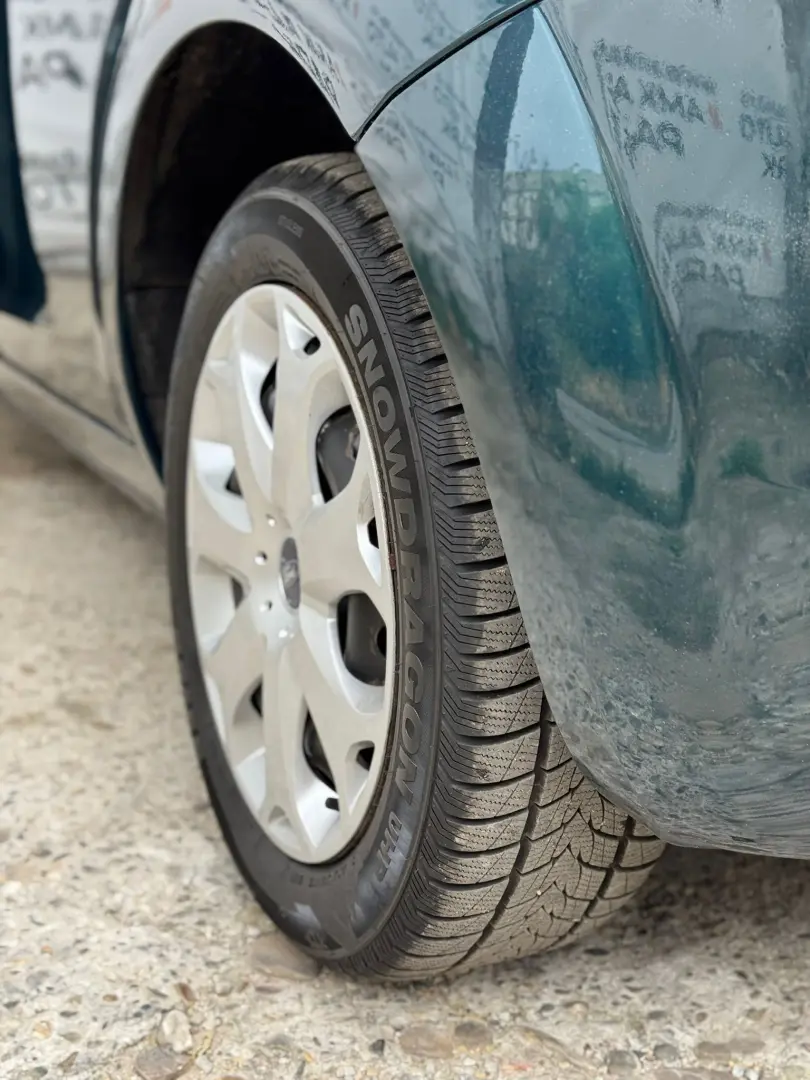 Ford Focus –  2008