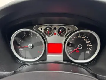 Ford Focus –  2008