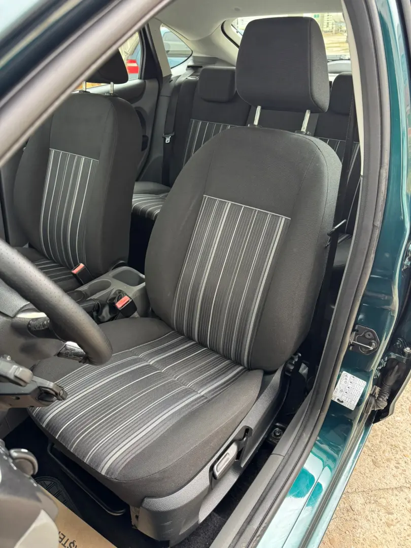 Ford Focus –  2008