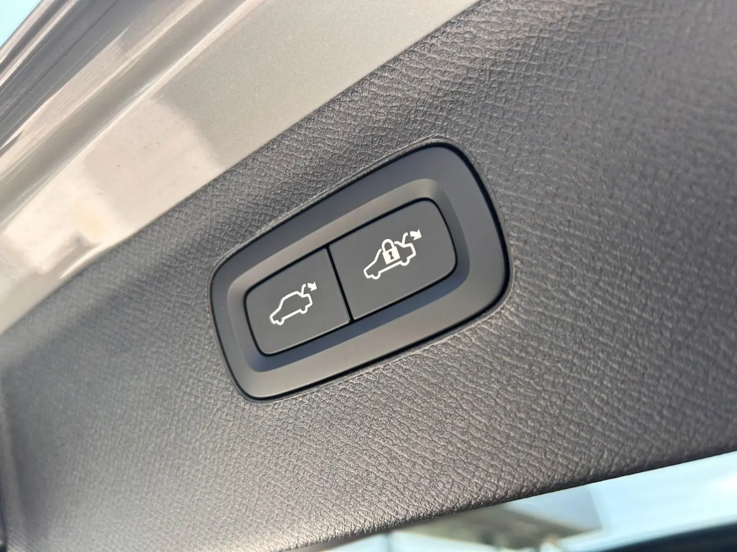 B5 AWD PLUS Bright 7sitze