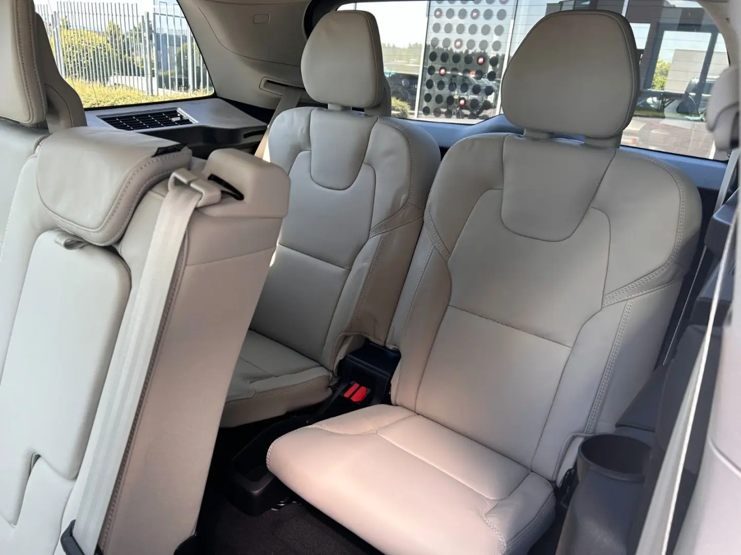 B5 AWD PLUS Bright 7sitze