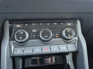 Skoda Karoq 1.5 TSI 150 CP DSG Style 2023