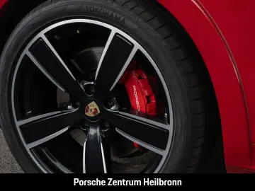 Cayenne GTS   Soft-Close BOSE