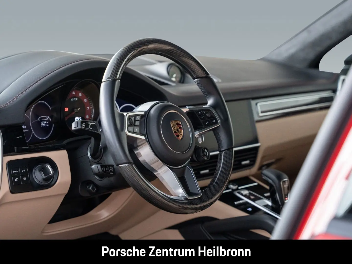 Cayenne GTS   Soft-Close BOSE