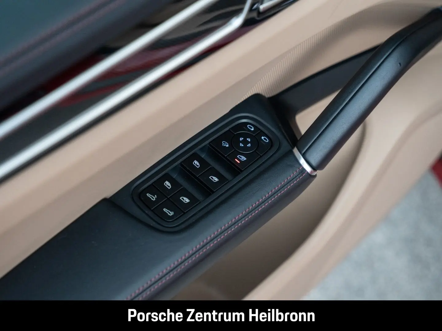 Cayenne GTS   Soft-Close BOSE