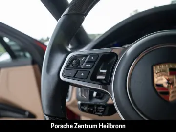 Cayenne GTS   Soft-Close BOSE