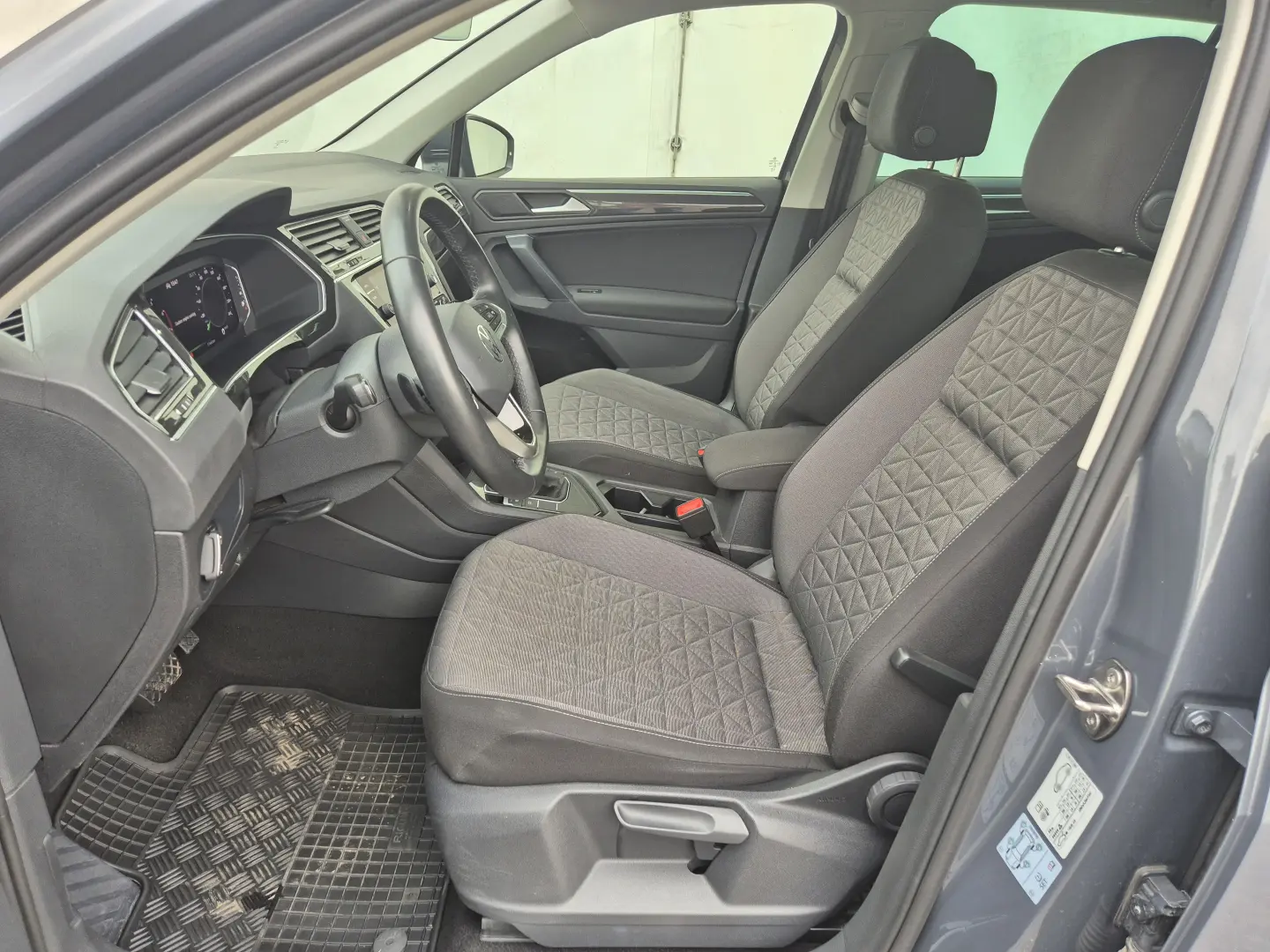 Volkswagen Tiguan 1.5 TSI 150 CP DSG Life 2023