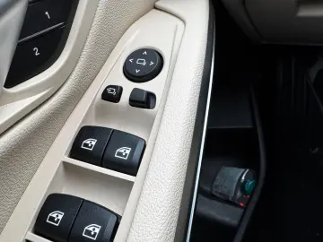 BMW 330D xdrive mild hybrid 286 cp