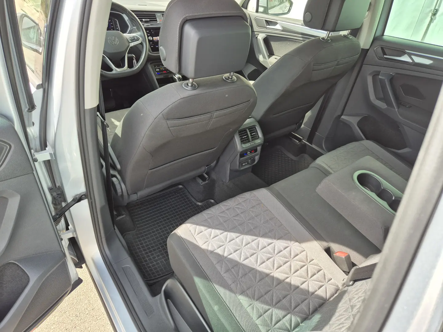 Volkswagen Tiguan 1.5 TSI 150 CP DSG Life 2023