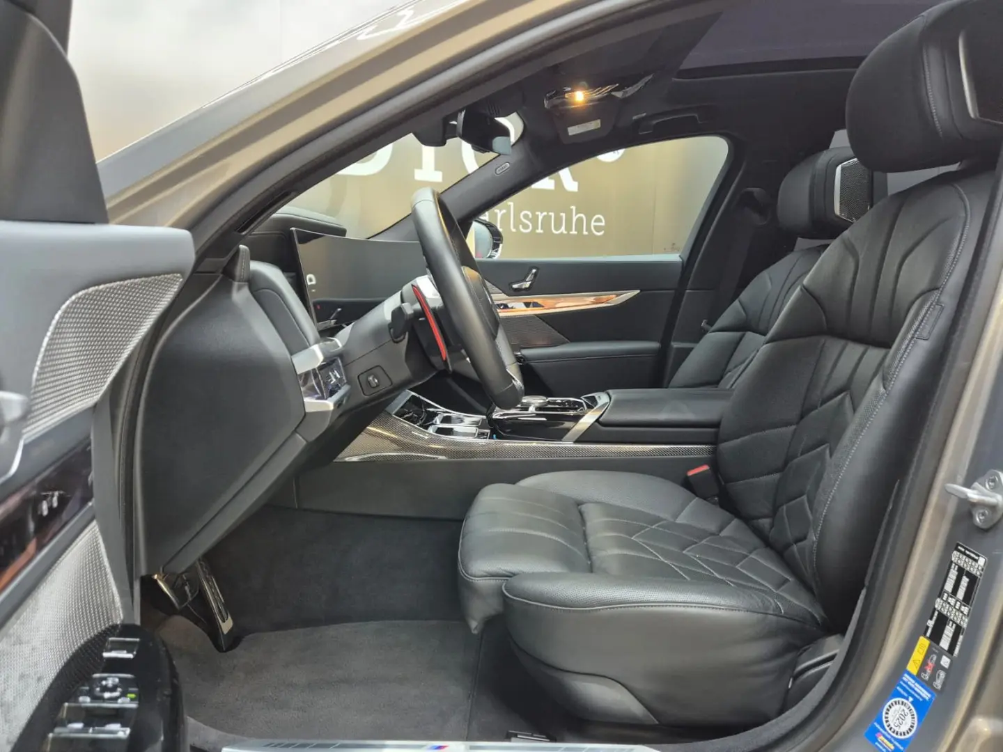 M760 e xDrive M Sport VIRTU MEMO PROF MASAGE 360