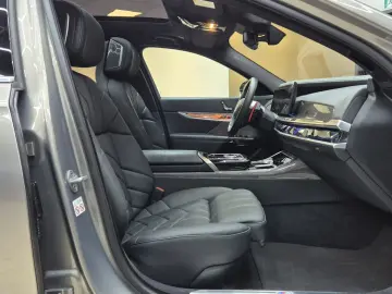 M760 e xDrive M Sport VIRTU MEMO PROF MASAGE 360