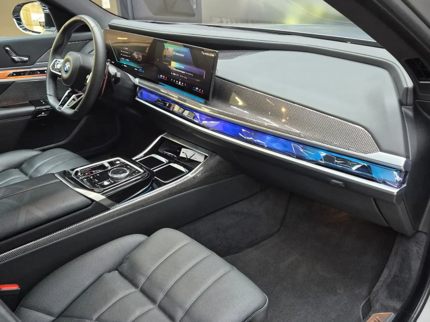 M760 e xDrive M Sport VIRTU MEMO PROF MASAGE 360